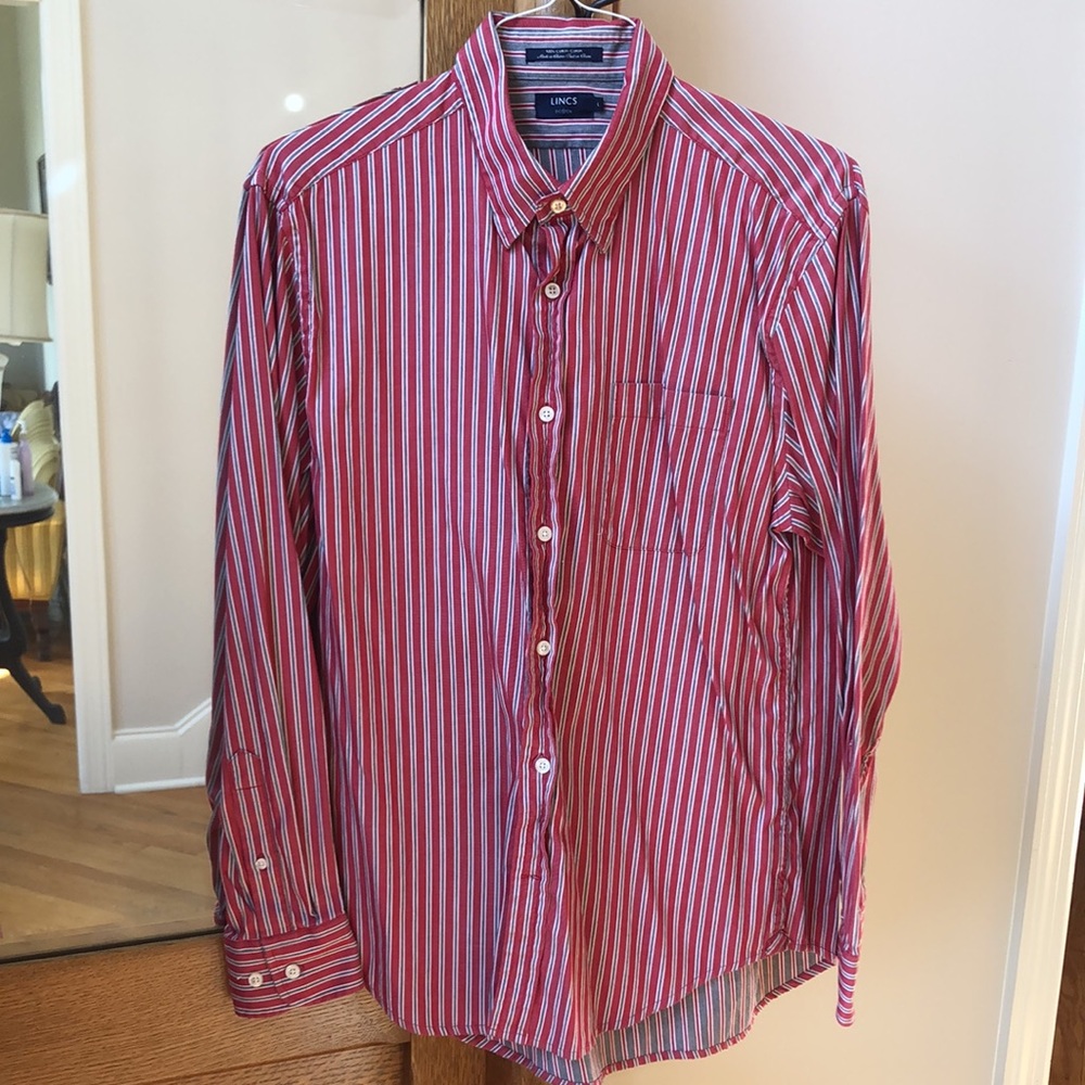 LINCS Size L button down collared 100% cotton
